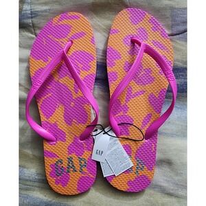 New! Gap floral flip flops